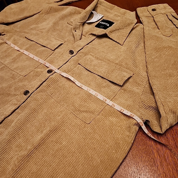RSQ Men's Tan Corduroy Shirt Medium NWT Oversized Long Sleeve Button-Up A1 - Picture 6 of 8